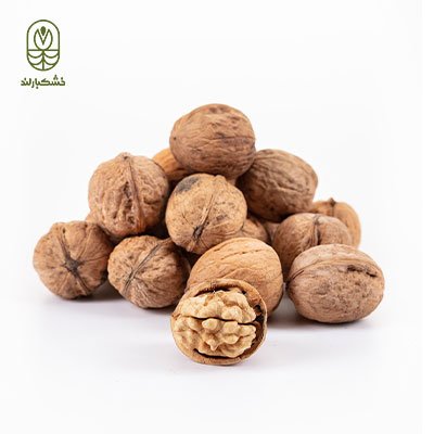 گردو با پوست ایرانی گردو با پوست ایرانی