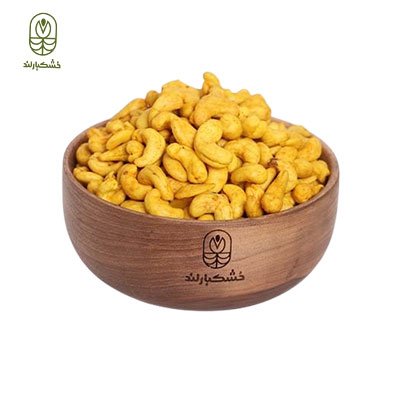 بادام هندی زعفرانی تفت داده شده بادام هندی زعفرانی تفت داده شده