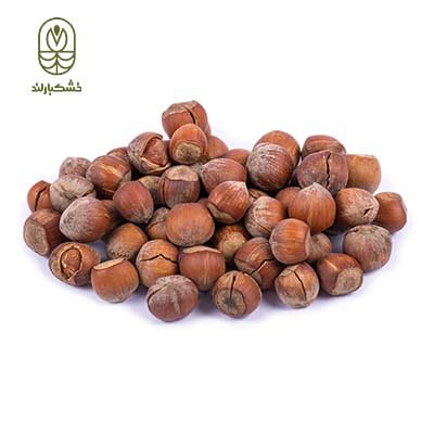 فندق خام با پوست لوکس فندق خام با پوست لوکس