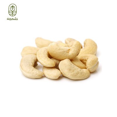 بادام هندی هند سایز 320 بادام هندی هند سایز 320